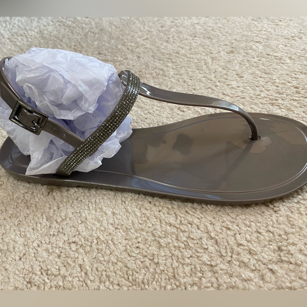 Vince Camuto Udele Jelly Sandals
